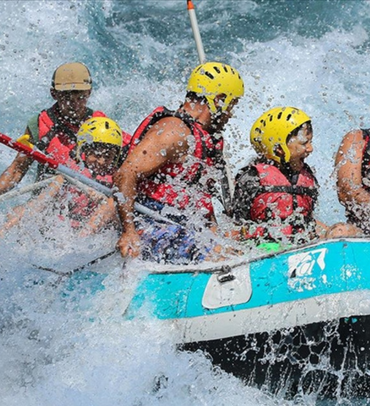 Fırtına Vadisinde Rafting